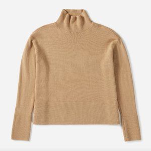 Everlane Cashmere Square Turtleneck in Camel